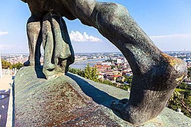 冒险RPG游戏《Nova Antarctica》Steam页面上线 支持简体中文